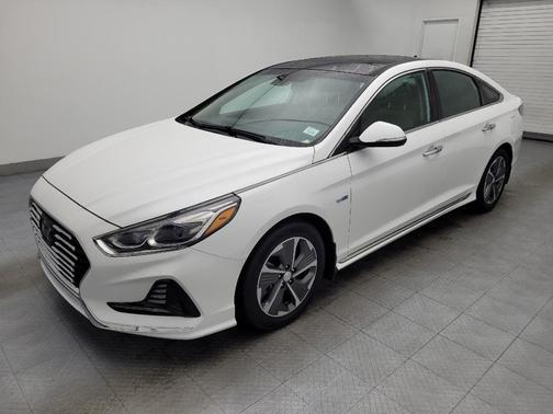 2019 Hyundai SONATA Hybrid Limited