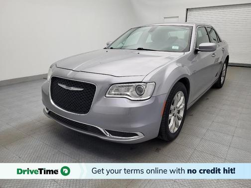 Billet Silver Metallic Clearcoat 2017 Chrysler 300 Limited
