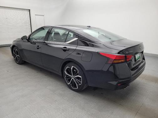 2023 Nissan Altima SR FWD