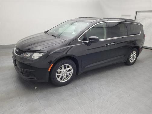 2020 Chrysler Voyager LXI