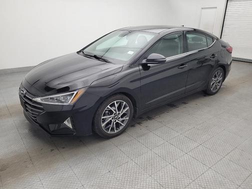2019 Hyundai ELANTRA Limited