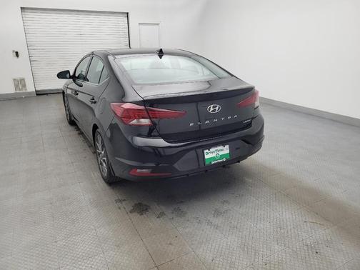 2019 Hyundai ELANTRA Limited