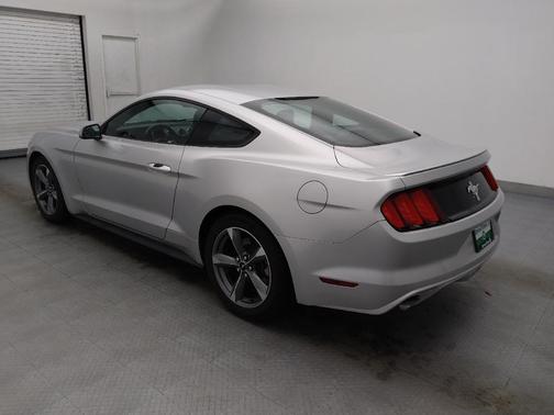 2015 Ford Mustang V6