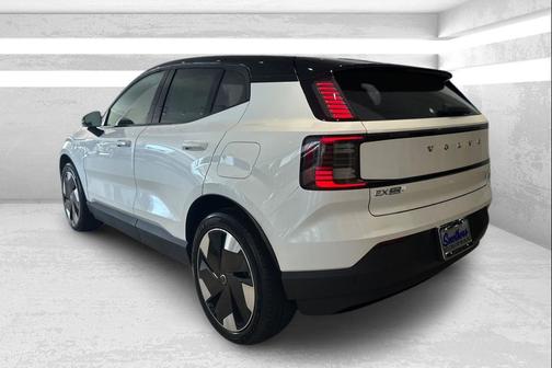 2026 Volvo EX30 Plus Twin Motor Performance, Fully electric