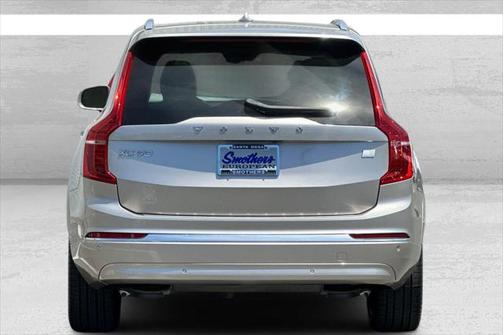 2023 Volvo XC90 Recharge Plug-In Hybrid T8 Ultimate 6-Seater