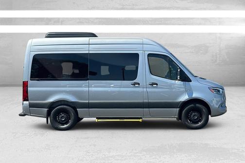 2025 Mercedes-Benz Sprinter 2500 Standard Roof