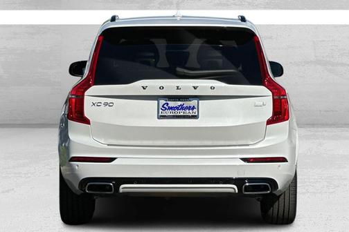 2021 Volvo XC90 Recharge Plug-In Hybrid T8 R-Design 7 Passenger