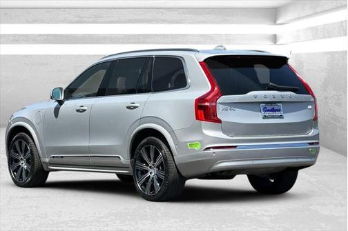 2023 Volvo XC90 Recharge Plug-In Hybrid T8 Plus Bright Theme 7-Seater