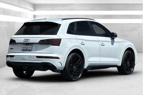 2023 Audi SQ5 3.0T Premium Plus
