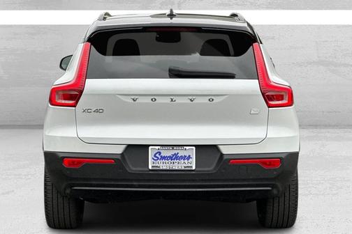 2023 Volvo XC40 Recharge Pure Electric Twin Plus