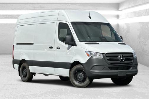 2025 Mercedes-Benz Sprinter 2500 Standard Roof