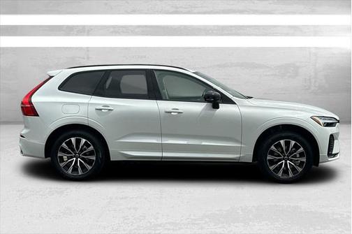 2025 Volvo XC60 B5 Core