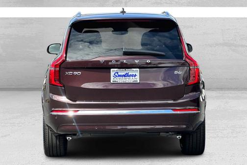 2026 Volvo XC90 B6 Plus 6-Seater