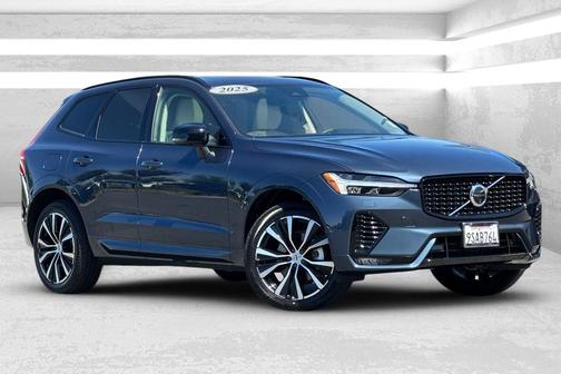 2025 Volvo XC60 Plus