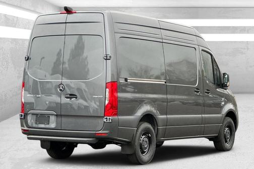 2025 Mercedes-Benz Sprinter 2500 Standard Roof