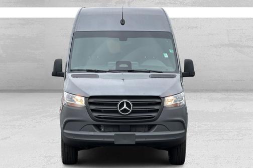 2025 Mercedes-Benz Sprinter 2500 Standard Roof