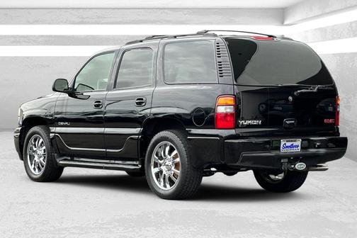 2002 GMC Yukon Denali