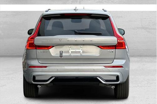 2025 Volvo XC60 Plug-In Hybrid T8 Core
