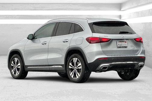 2025 Mercedes-Benz GLA 250 4MATIC