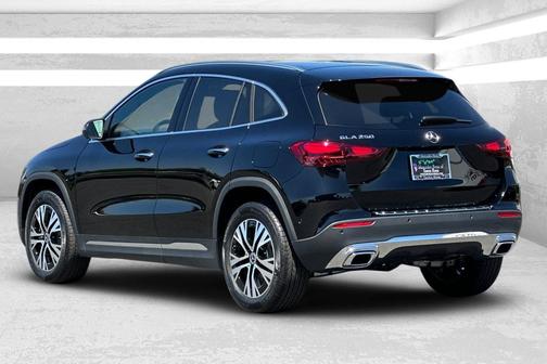 2025 Mercedes-Benz GLA 250 4MATIC