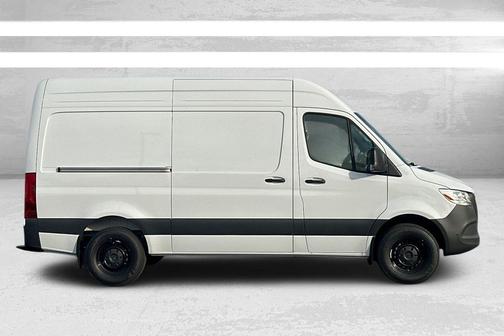2025 Mercedes-Benz Sprinter 2500 Standard Roof