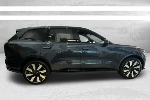 2025 Volvo EX90 Twin Motor Performance Plus