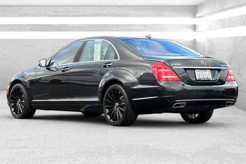 2013 Mercedes-Benz S-Class 4MATIC
