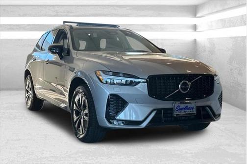 2025 Volvo XC60 Core