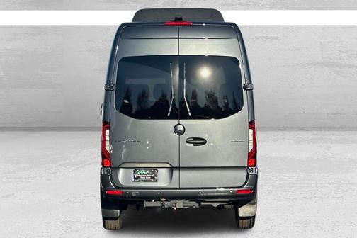 2024 Mercedes-Benz Sprinter 2500 Standard Roof