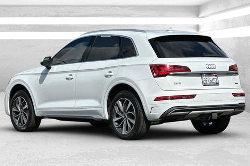 2021 Audi Q5 45 Premium Plus