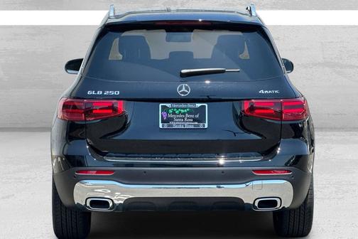 2025 Mercedes-Benz GLB 250 4MATIC