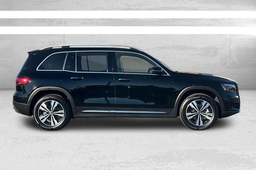 2025 Mercedes-Benz GLB 250 4MATIC