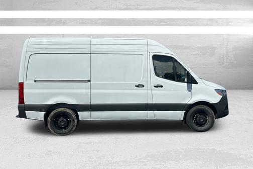 2025 Mercedes-Benz Sprinter 2500 Standard Roof