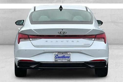 2021 Hyundai ELANTRA Limited