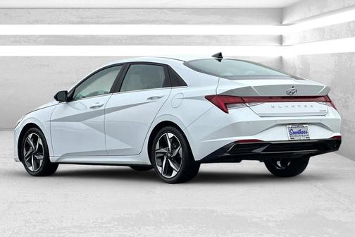 2021 Hyundai ELANTRA Limited