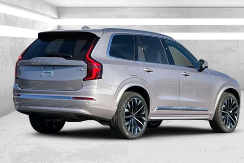 2026 Volvo XC90 Plug-In Hybrid T8 Plus 6-Seater