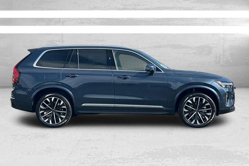 2026 Volvo XC90 B6 Plus 6-Seater