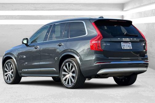 2022 Volvo XC90 Recharge Plug-In Hybrid T8 Inscription 6 Passenger
