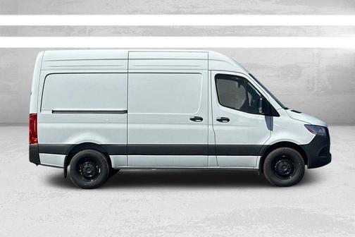 2025 Mercedes-Benz Sprinter 2500 Standard Roof