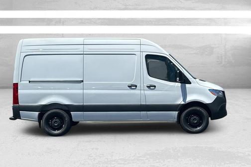 2025 Mercedes-Benz Sprinter 2500 Standard Roof