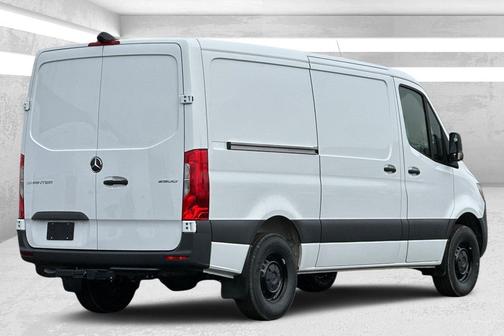 2025 Mercedes-Benz Sprinter 2500 Standard Roof
