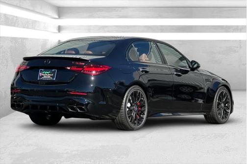 2024 Mercedes-Benz AMG C 63 S E Performance