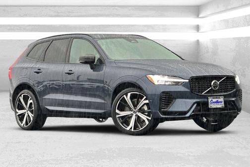 2023 Volvo XC60 Recharge Plug-In Hybrid T8 Ultimate Dark Theme