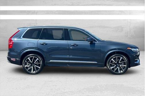 2022 Volvo XC90 Recharge Plug-In Hybrid T8 Inscription Expression 7 Passenger