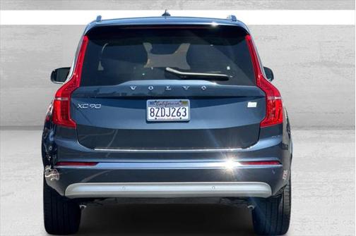 2022 Volvo XC90 Recharge Plug-In Hybrid T8 Inscription Expression 7 Passenger