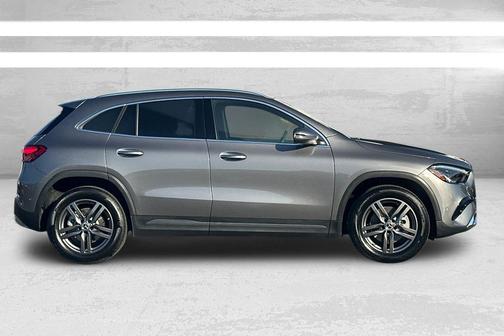 2025 Mercedes-Benz GLA 250 4MATIC