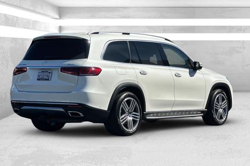 2022 Mercedes-Benz GLS 450 4MATIC