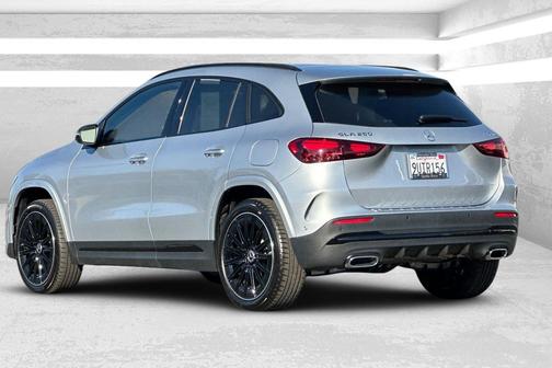 2025 Mercedes-Benz GLA 250 4MATIC