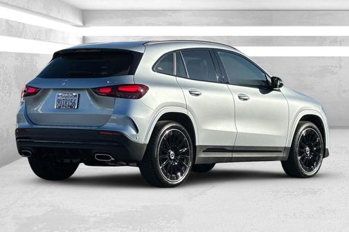 2025 Mercedes-Benz GLA 250 4MATIC