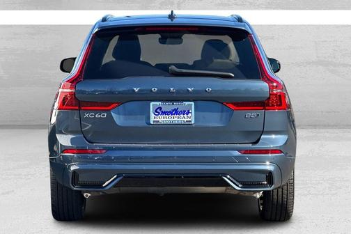 2026 Volvo XC60 B5 Plus